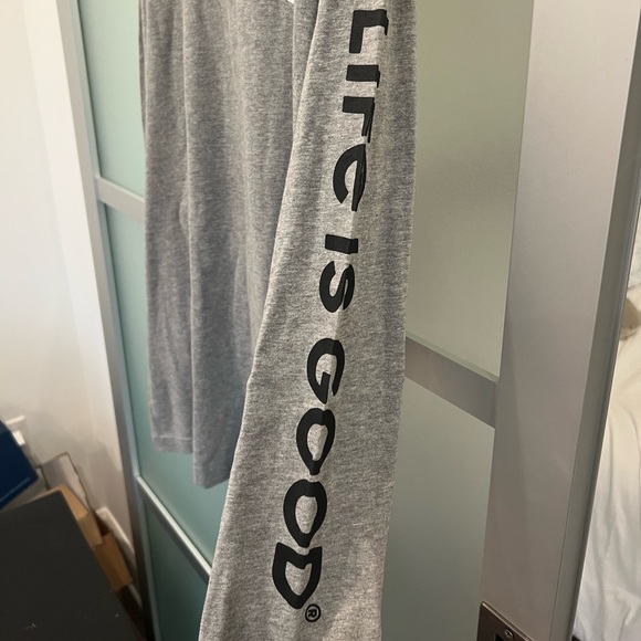 NWT long sleeve life is good crusher t-shirt - Picture 4 of 7
